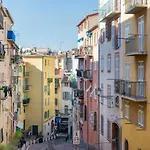 Le Comfy - 2Br W Ac And Terrace In The Heart Of Old Nice Welkeys